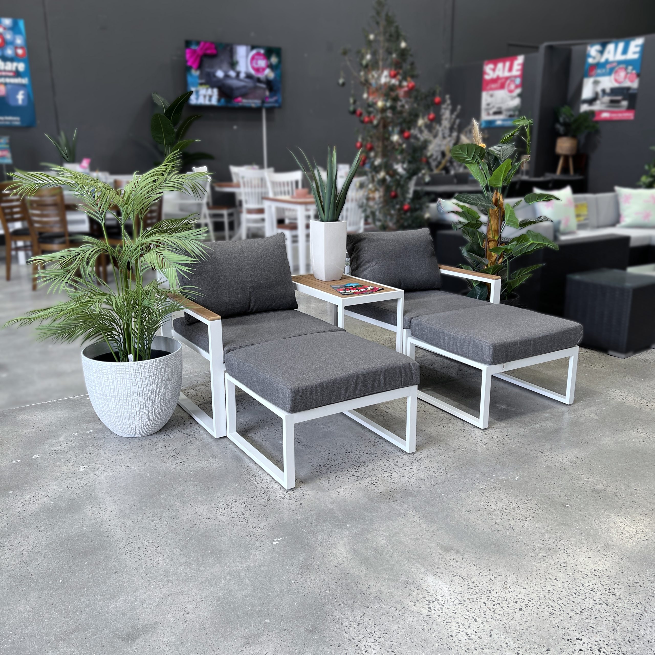 Alice Outdoor Lounge Set Alice Outdoor Lounge Set