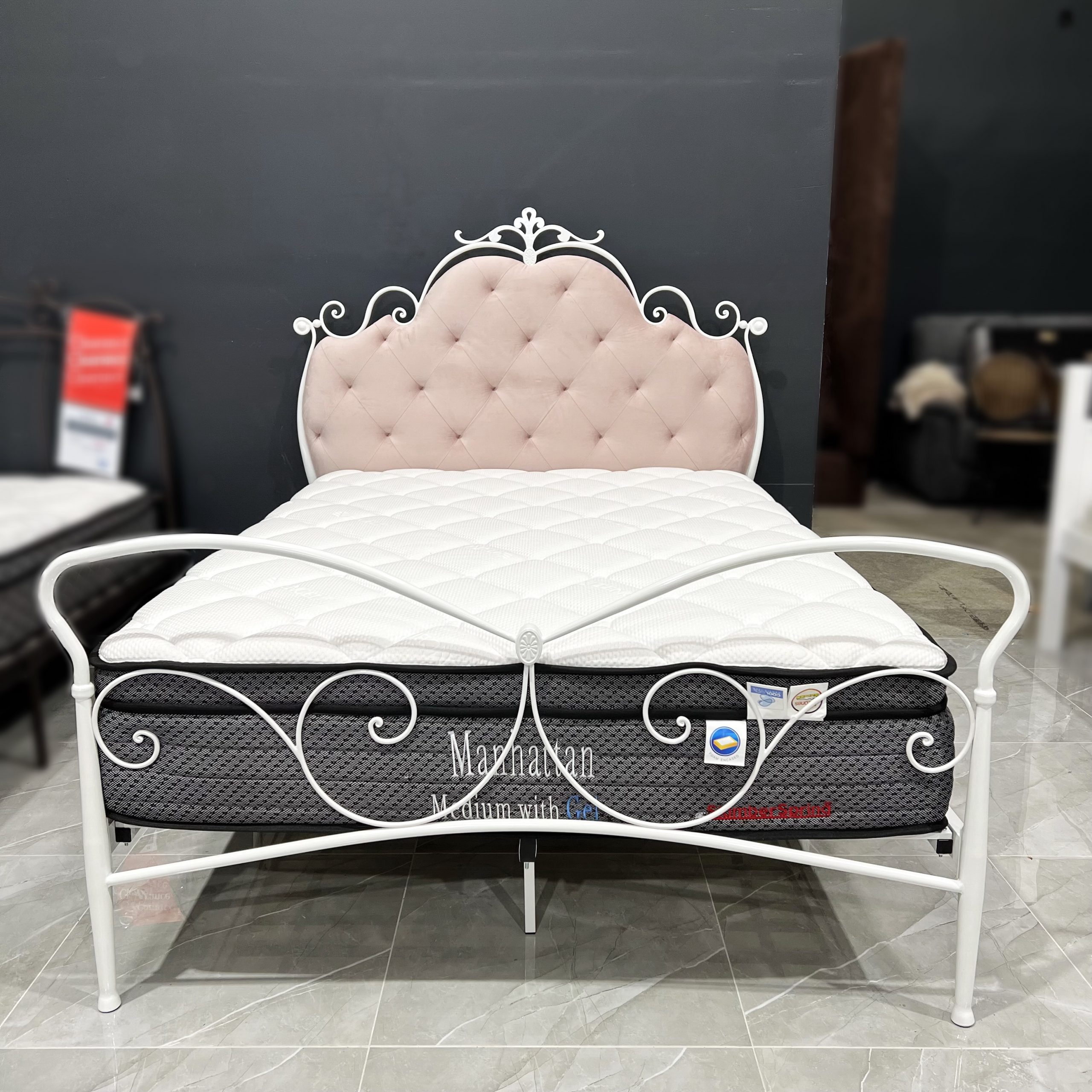 Amber Queen Bed Amber Queen Bed