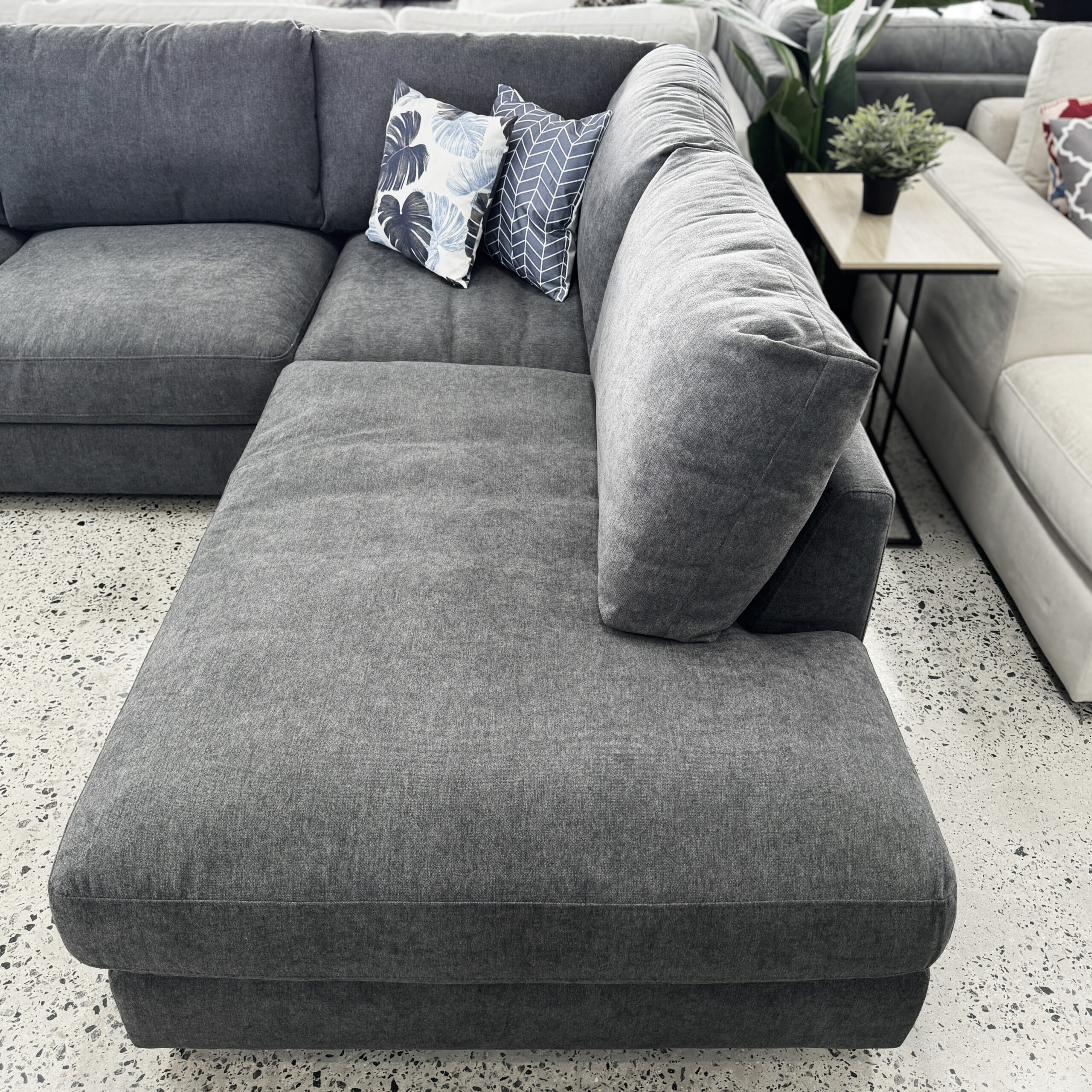 Kelia Dark Grey Kelia Dark Grey