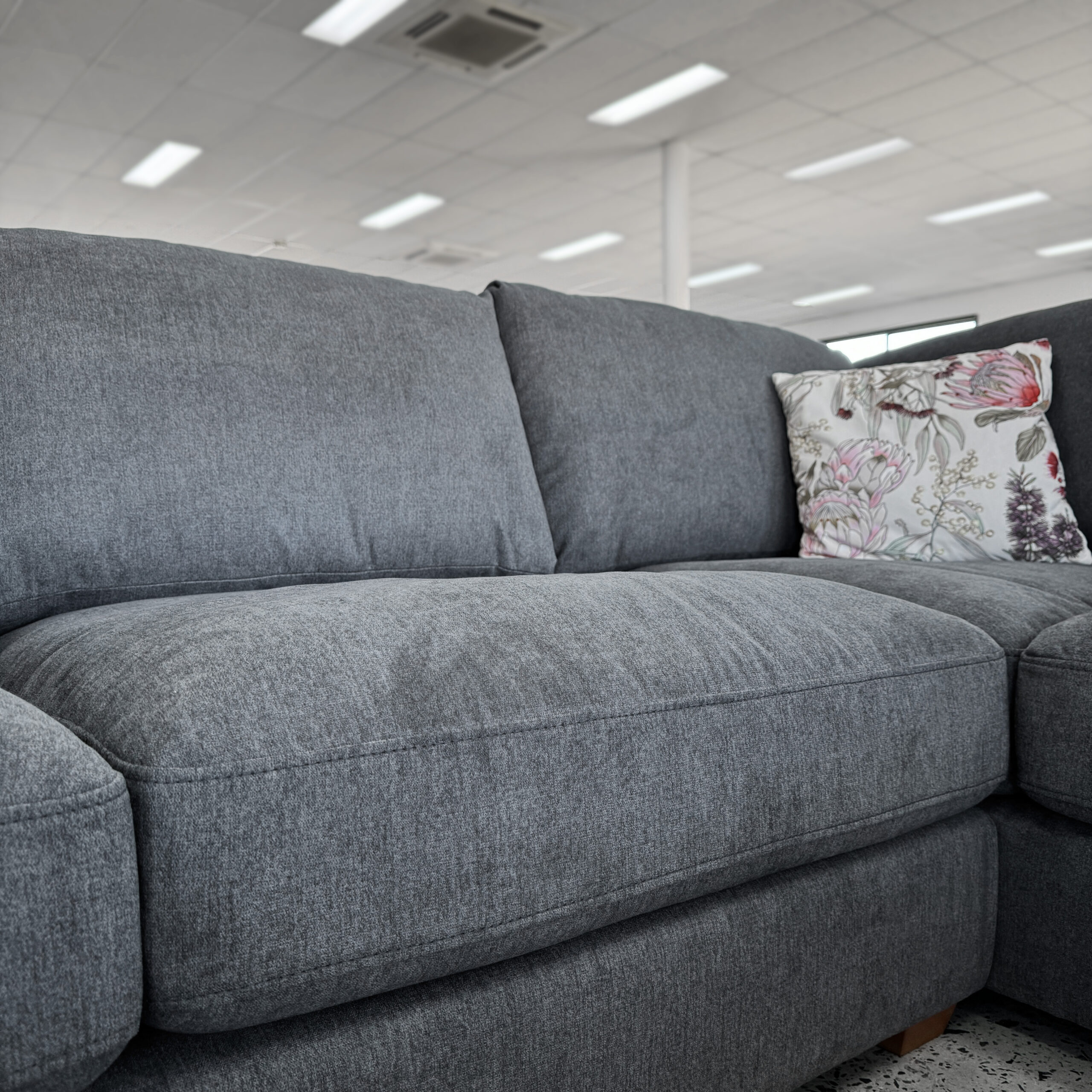 Kelia Dark Grey Kelia Dark Grey