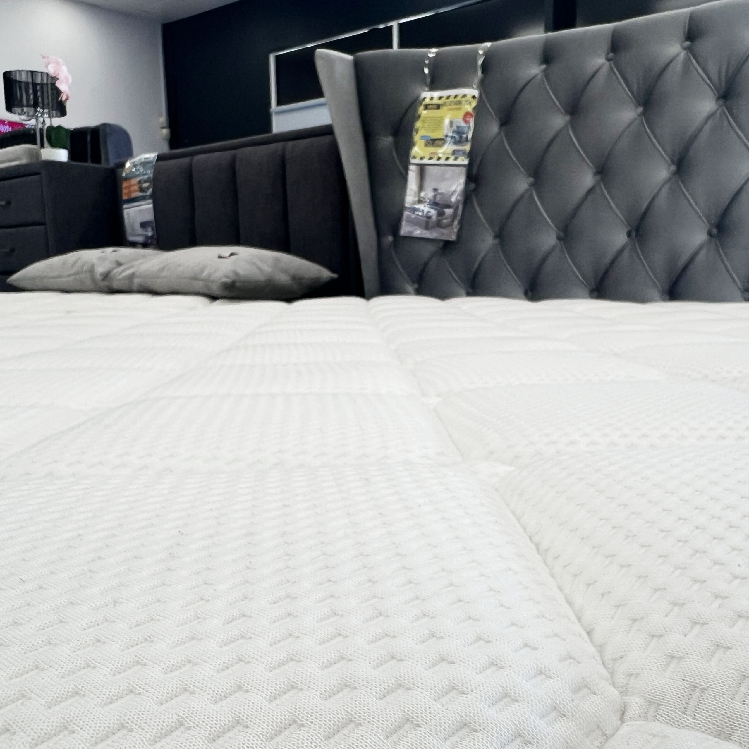 Manhattan Plush King Mattress Manhattan Plush King Mattress