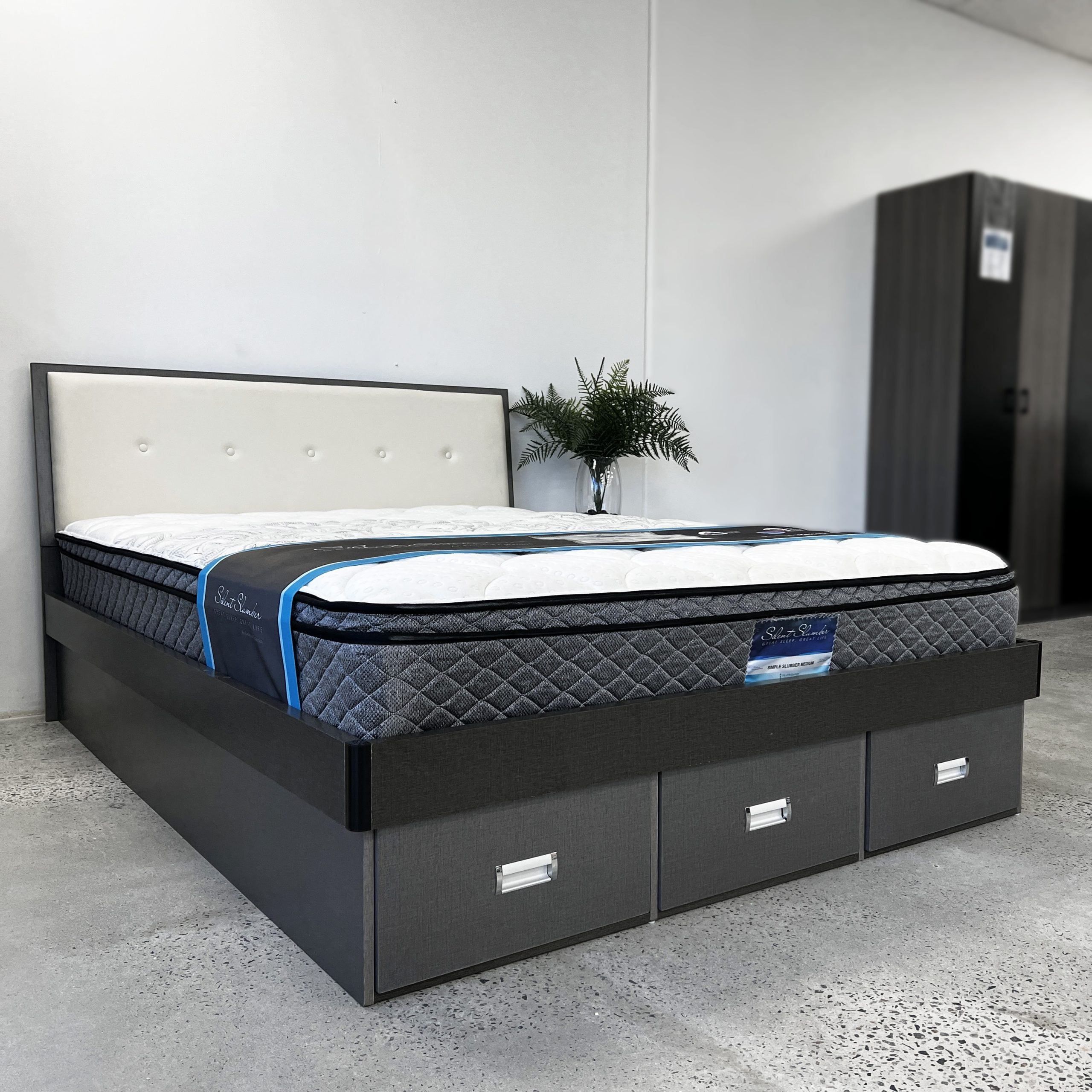 Valentina Delux DT410 King Bed Valentina Delux DT410 King Bed