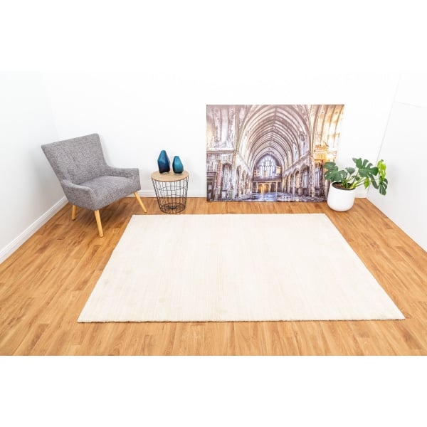 Vogue 50402 Ivory Rug