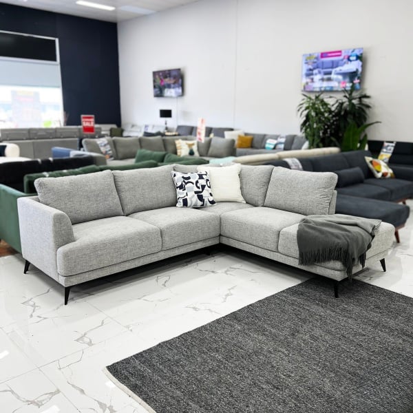 Left Chaise, Right Chaise