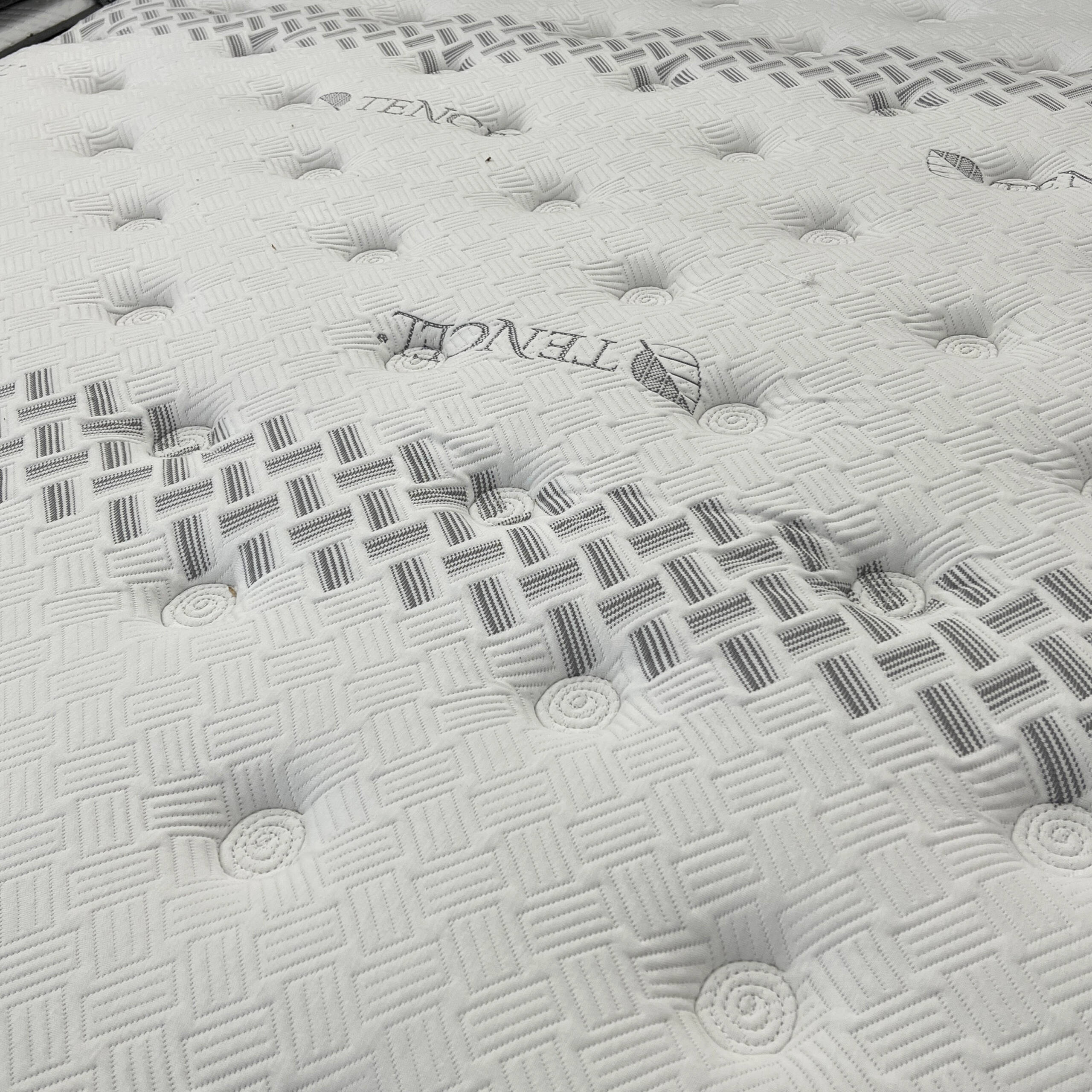 Vic S (7)