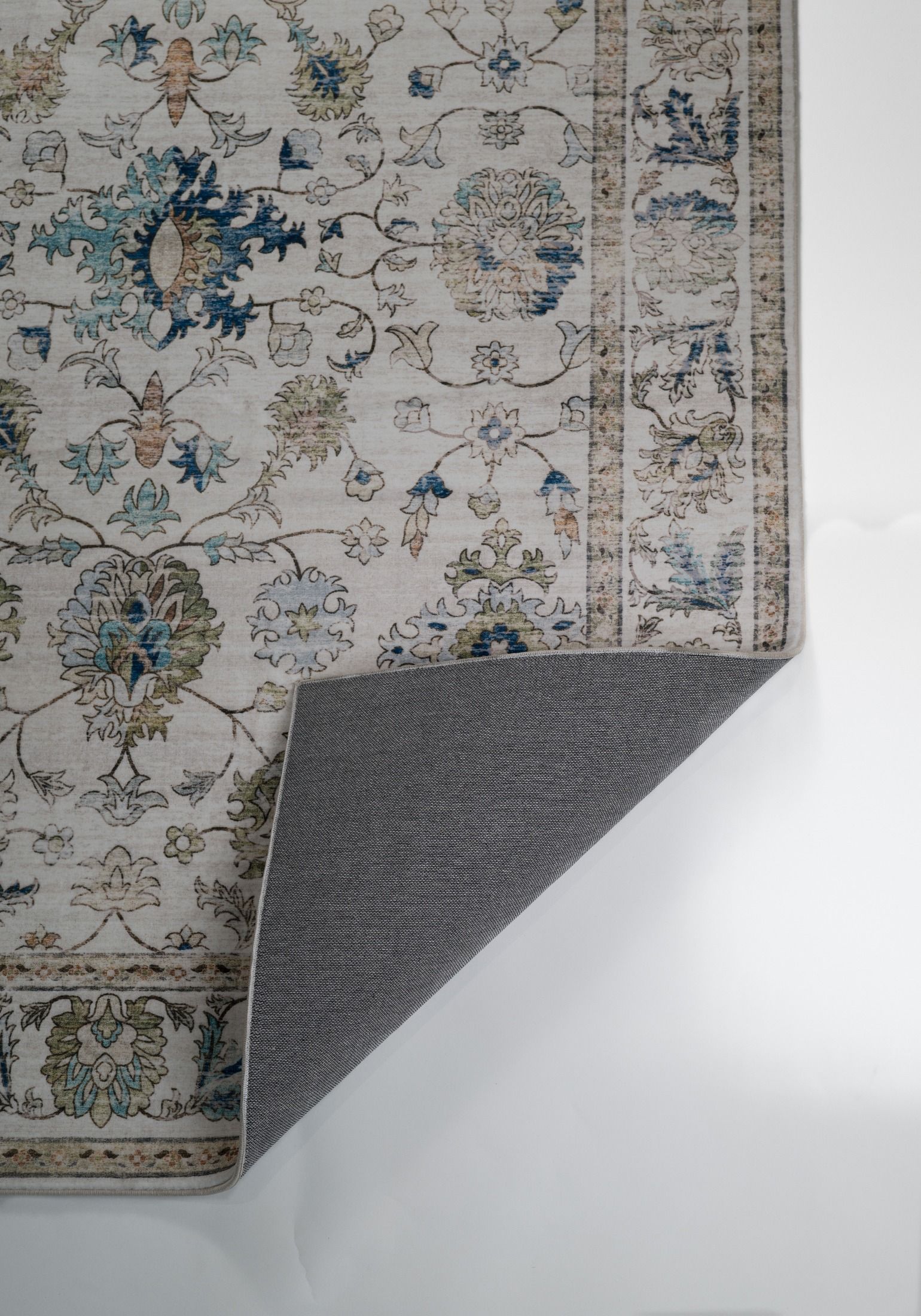 alpini_42233_ivory_corner_canvas_ii