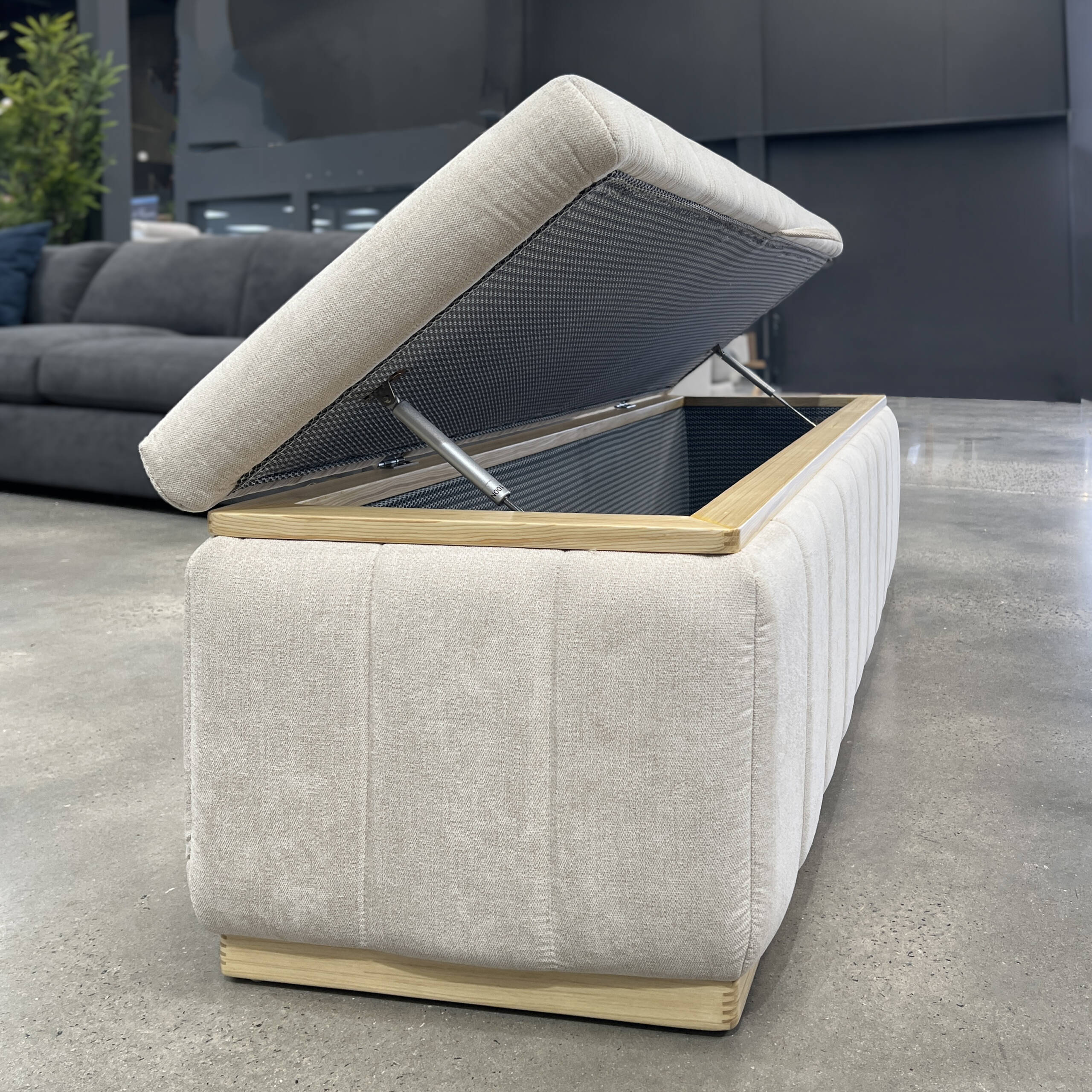 Wingback_1309 (14)