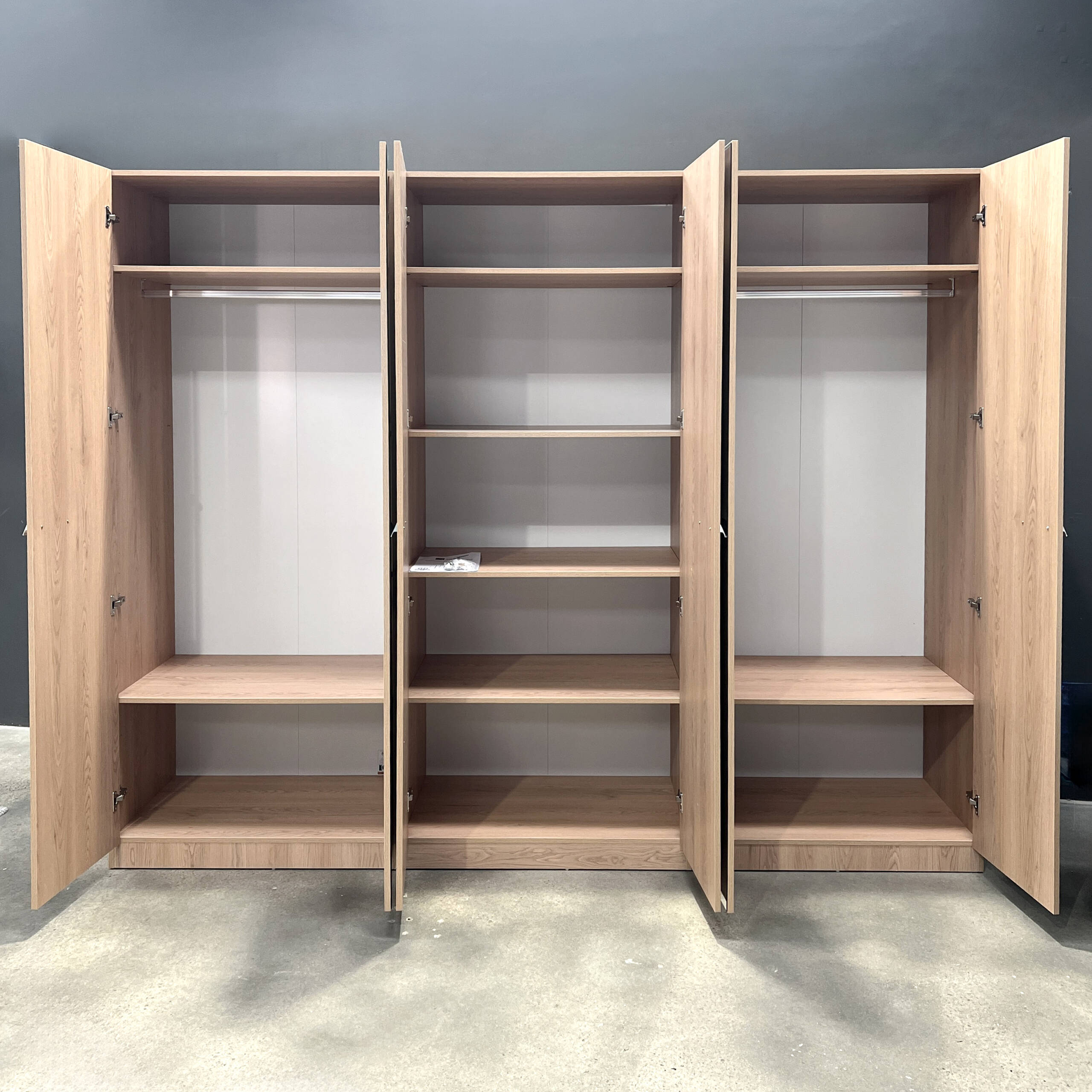 Giselle Wardrobe (4)