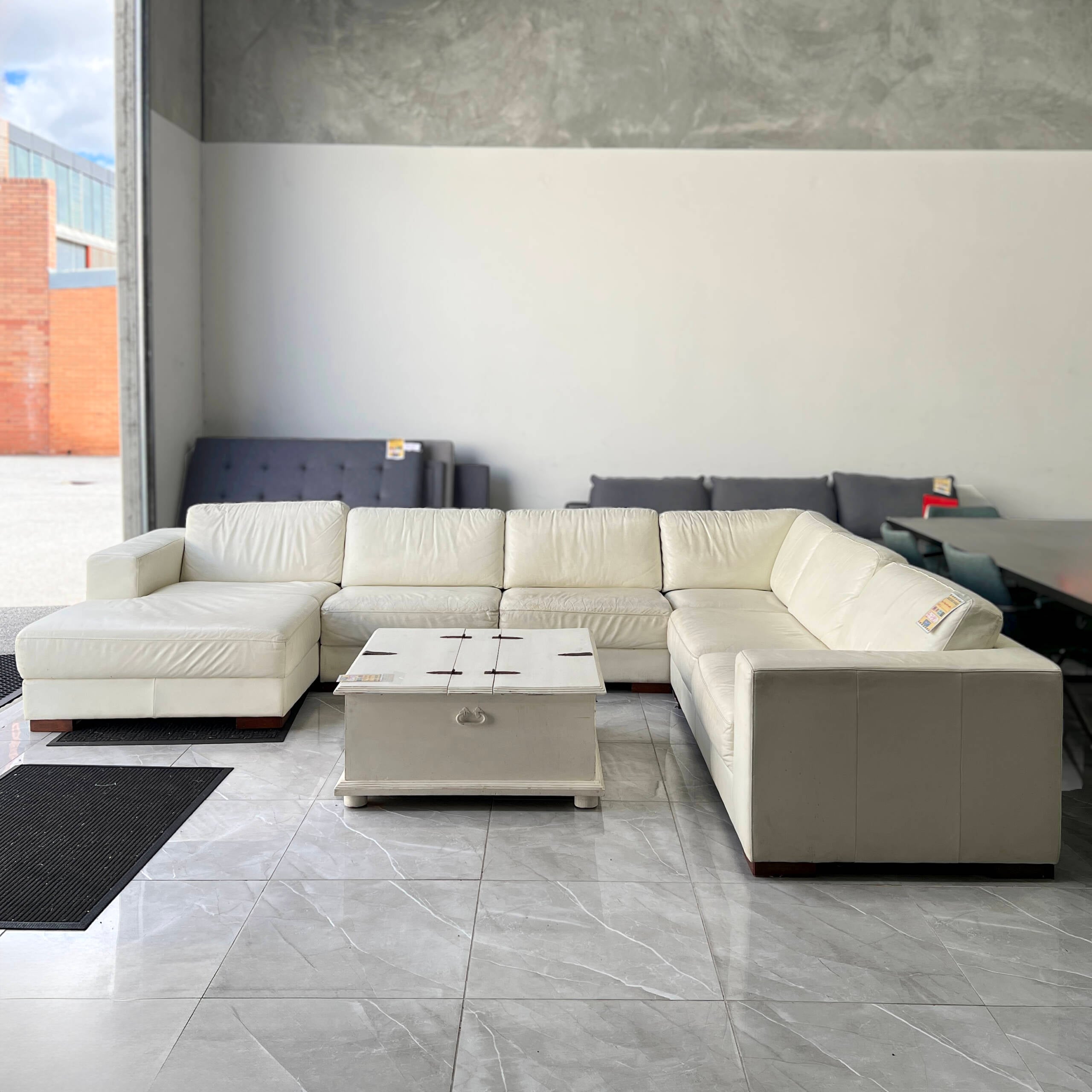 White Sofa (9)