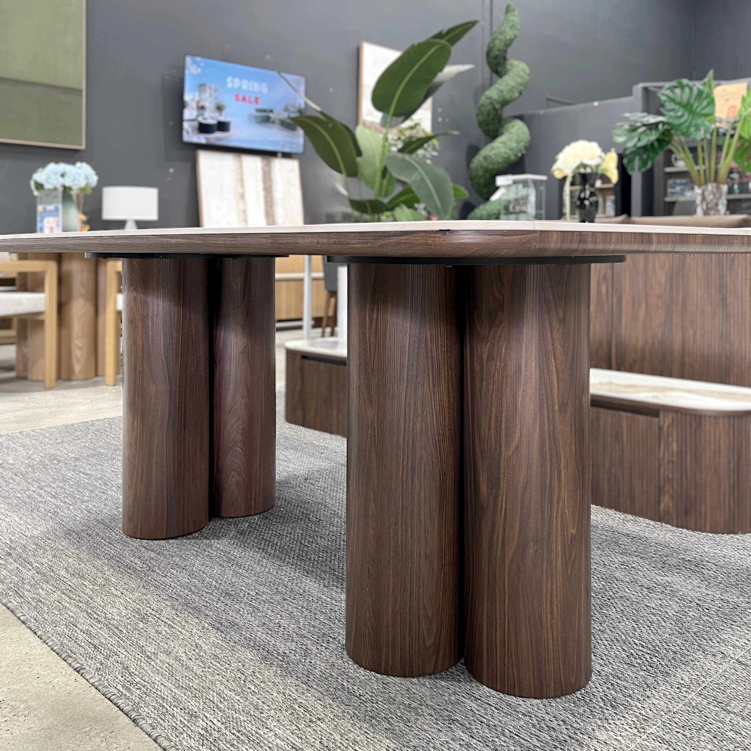 Hanna Dining Table (3)