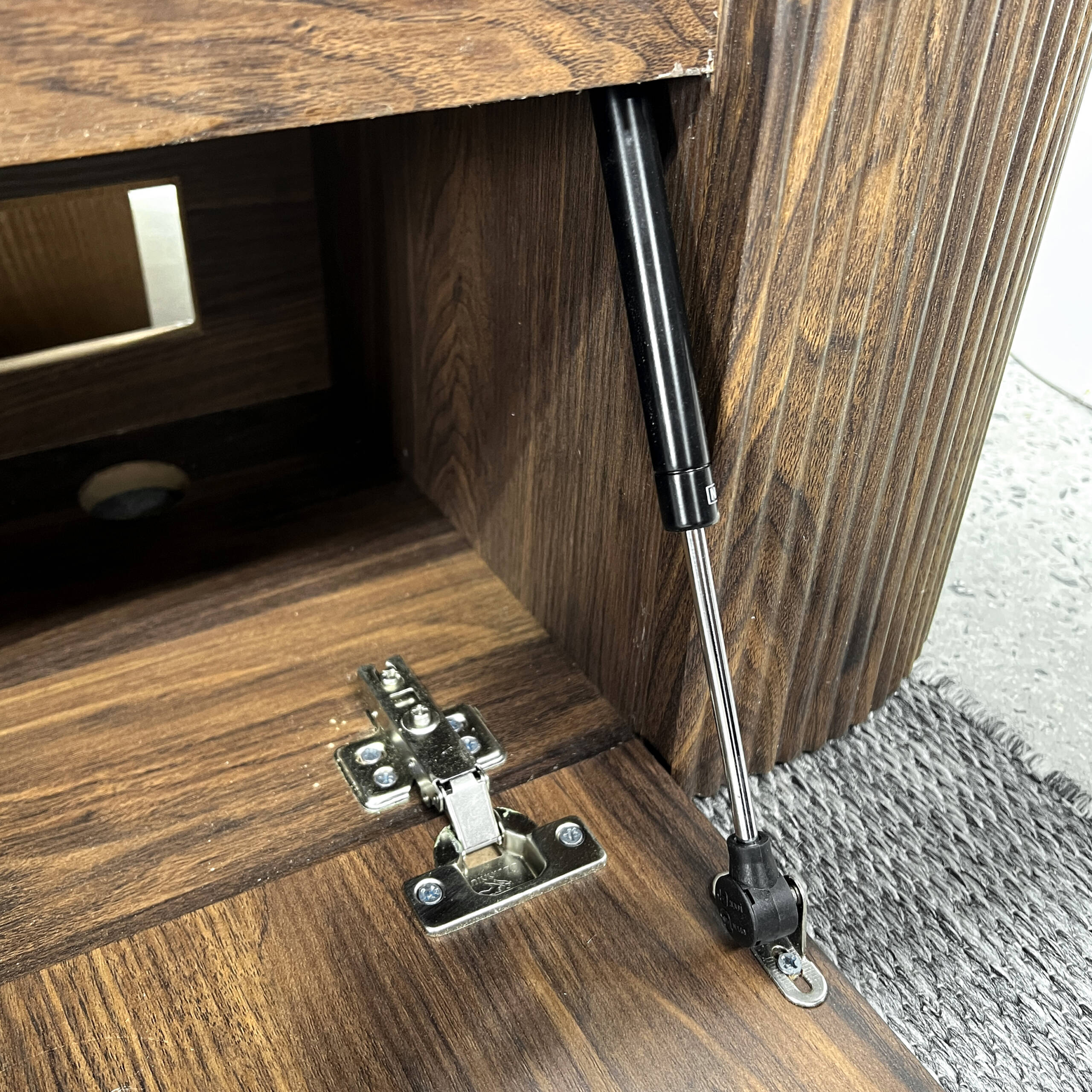 TV Unit (3)